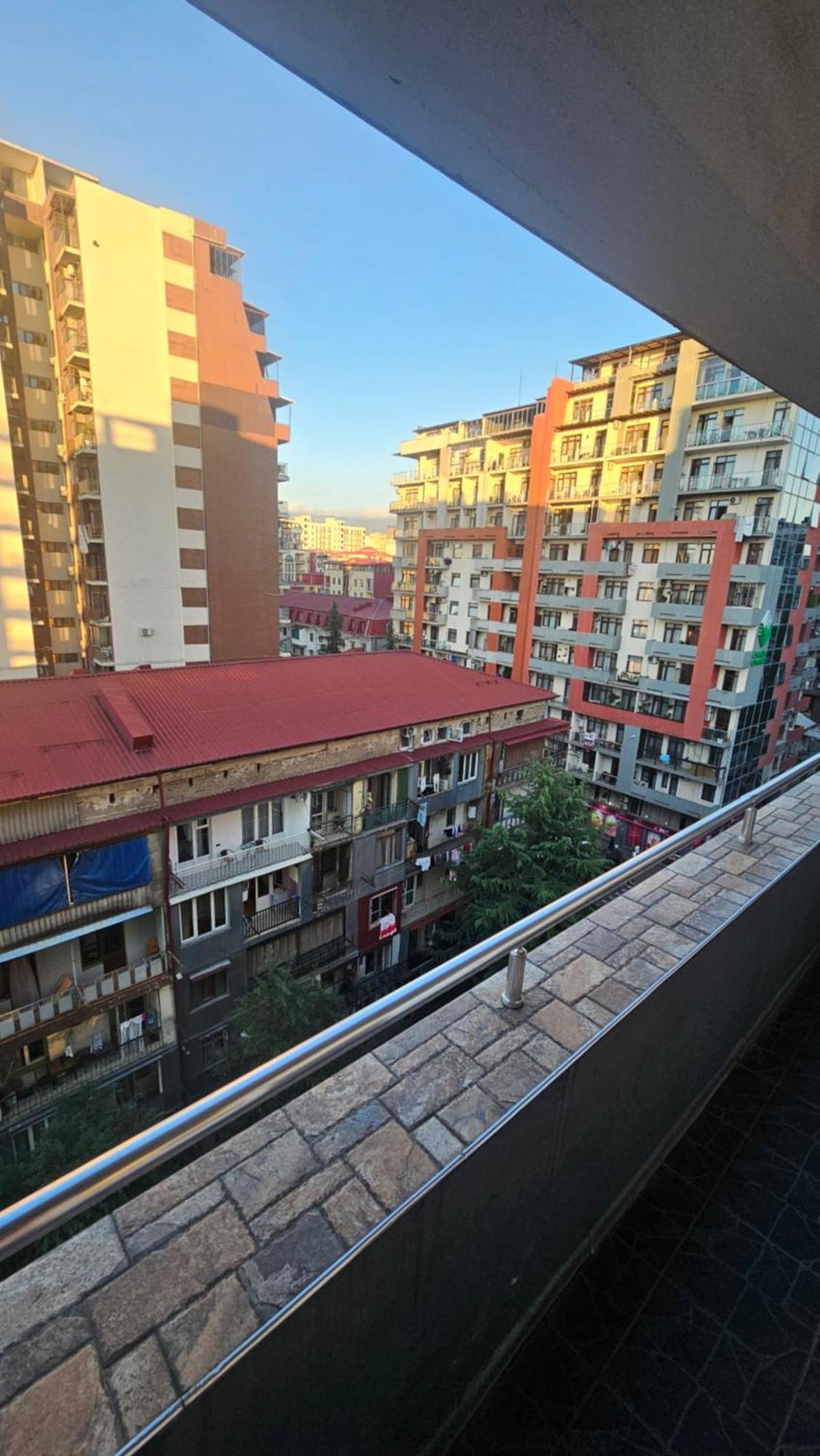 Nukri-2017 Lägenhet Batumi Exteriör bild
